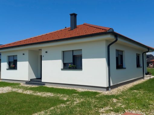 Obiteljska kuća Popadić – Sračinec